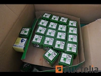 Pallet met aansluitkabels, lampen en armaturen - afbeelding 7 van  7
