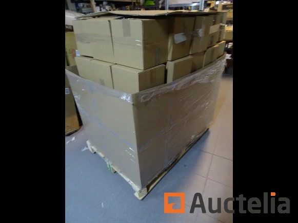 Pallet met artikelen (terug naar de winkel) vanaf prijs 20€
