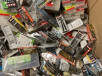 Pallet met blisters bevestigingen - afbeelding 9 van  13