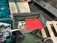 Pallet met divers bouwmaterialen - afbeelding 3 van  6