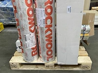 Pallet met diverse isolatie - afbeelding 2 van  3