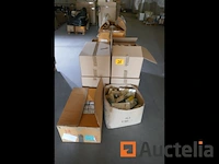 Pallet met diverse lampen - afbeelding 6 van  6