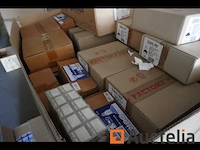 Pallet met diverse lampen - afbeelding 1 van  6