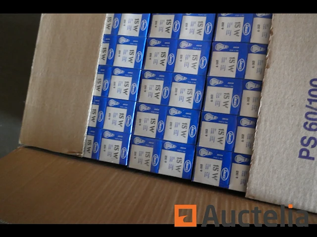 Pallet met diverse lampen - afbeelding 3 van  6