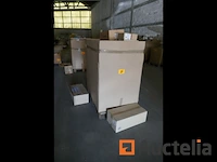 Pallet met diverse lampen - afbeelding 6 van  6