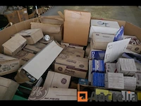 Pallet met diverse lampen - afbeelding 4 van  5