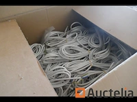 Pallet met diverse onderdelen voor verlichtingsarmaturen + vouwdozen - afbeelding 6 van  7