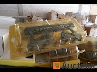 Pallet met diverse verlichtingsarmaturen - afbeelding 7 van  7