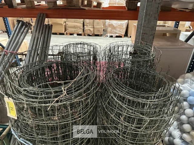 Pallet met draadresten h110 cm - afbeelding 3 van  3