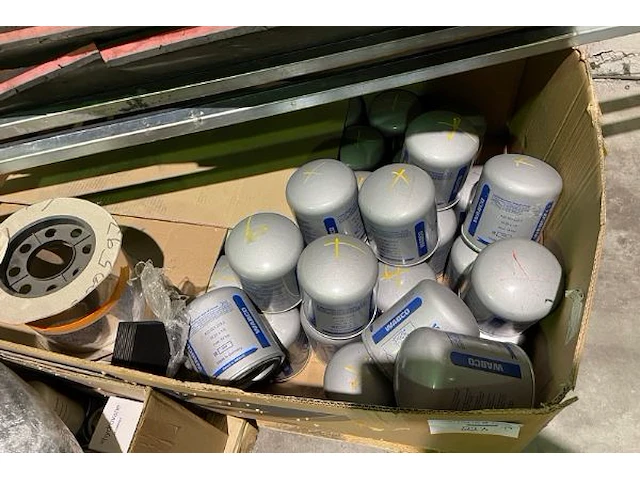 Pallet met inhoud - afbeelding 3 van  4