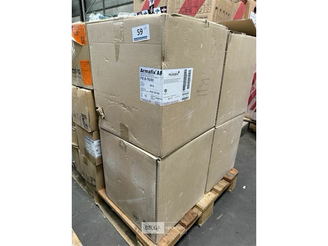 Pallet met korte isolatiebuis fxg+pcx - afbeelding 1 van  3