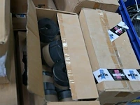 Pallet met korte stukken isolatiebuis - afbeelding 2 van  2