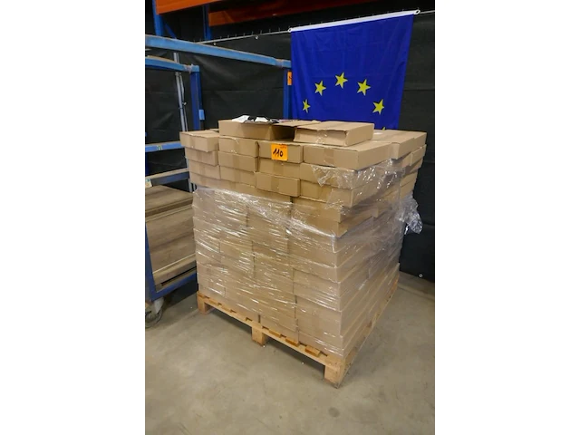 Pallet met kousenbroeken voor dames velform - afbeelding 1 van  4