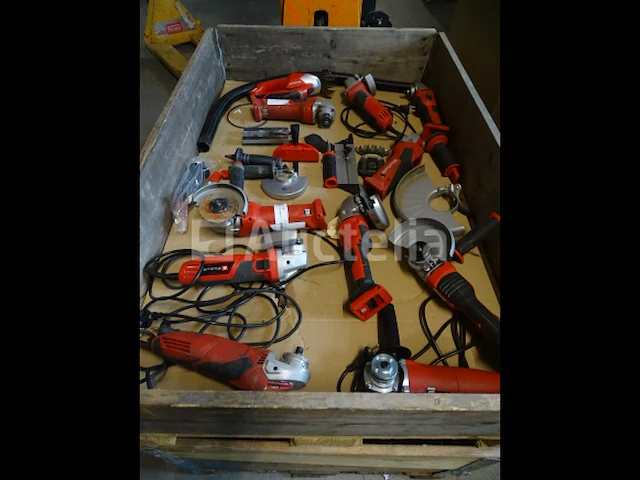 Pallet met machines - afbeelding 4 van  11