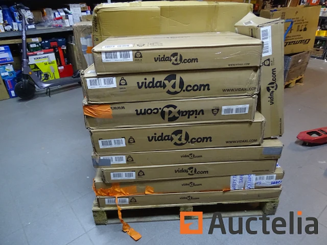 Pallet met nieuwe artikelen winkel - afbeelding 1 van  5