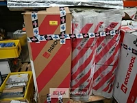 Pallet met paroc buisisolatie h120xø15 cm - afbeelding 1 van  2