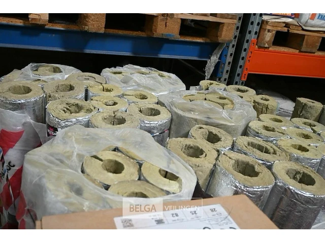 Pallet met paroc buisisolatie h120xø15 cm - afbeelding 1 van  2