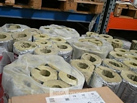 Pallet met paroc buisisolatie h120xø15 cm - afbeelding 1 van  2