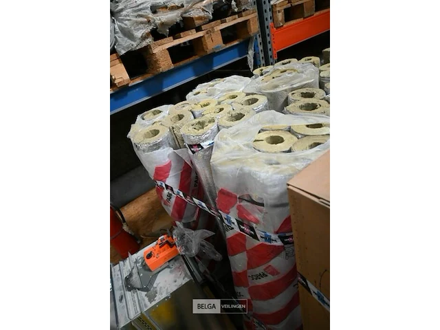 Pallet met paroc buisisolatie h120xø15 cm - afbeelding 2 van  2