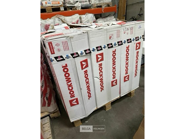 Pallet met rockwoll buisisolatie - afbeelding 1 van  3