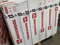 Pallet met rockwoll buisisolatie - afbeelding 1 van  3