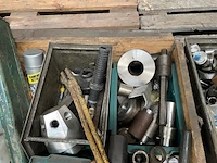 Pallet met werkgerief en toebehoren - afbeelding 5 van  5