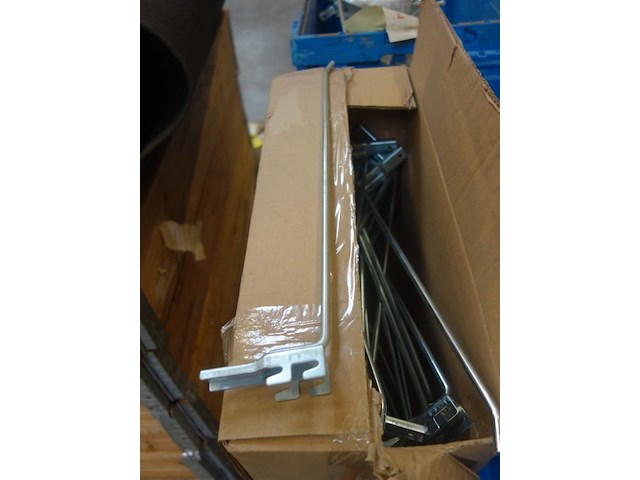 Pallet metalen draagarm - afbeelding 3 van  8