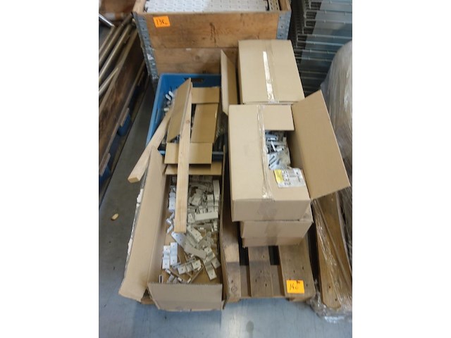 Pallet metalen infowijzer klem - afbeelding 1 van  8