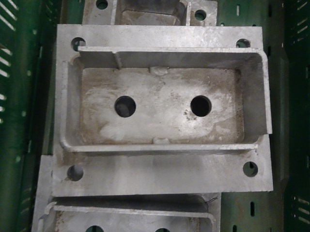 Pallet metalen voetplaten vangrail - afbeelding 1 van  5