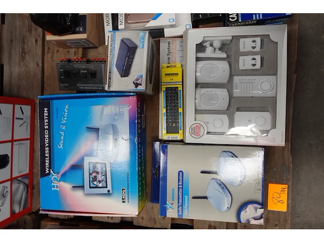 Pallet multimedia - afbeelding 2 van  3
