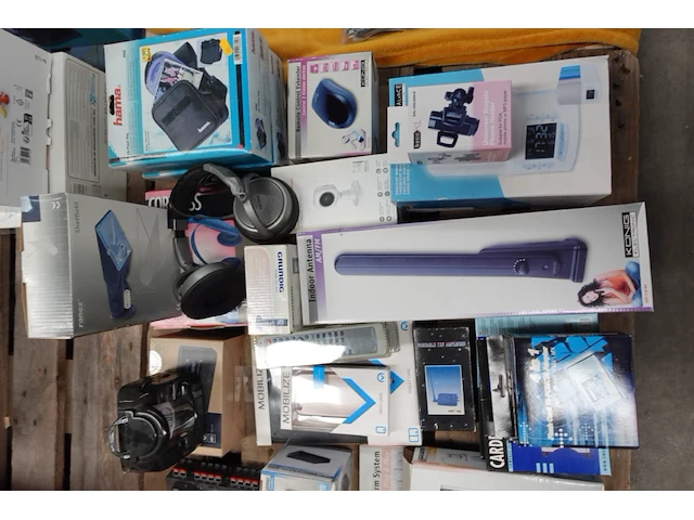 Pallet multimedia - afbeelding 3 van  3