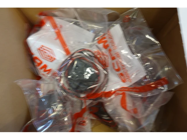 Pallet onderdelen scame - afbeelding 2 van  8