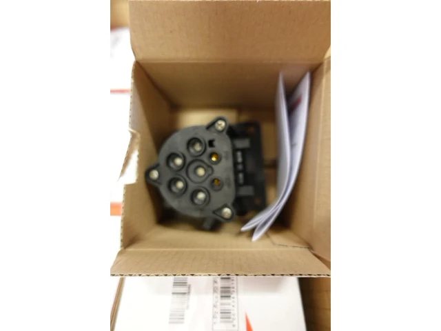 Pallet onderdelen scame - afbeelding 6 van  8