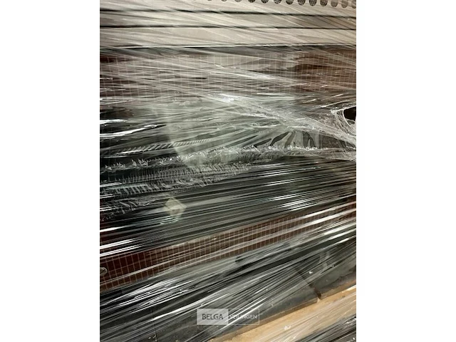 Pallet ovens, dampkap, tassenverwarmer (werking onbekend) - afbeelding 2 van  4