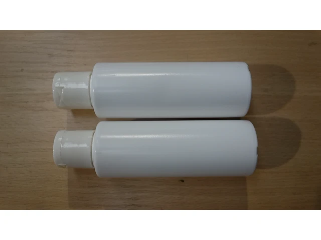 Pallet plastic bottle 100ml - afbeelding 2 van  5