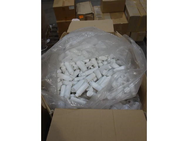 Pallet plastic bottle 60 ml - afbeelding 6 van  6