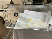 Pallet powerdock batterijopladers en plastic bakken - afbeelding 3 van  6