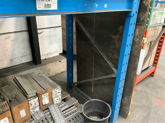 Pallet racking (2x) - 24m (totaal) - afbeelding 2 van  20