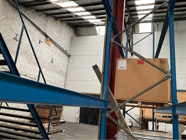 Pallet racking (2x) - 24m (totaal) - afbeelding 5 van  20