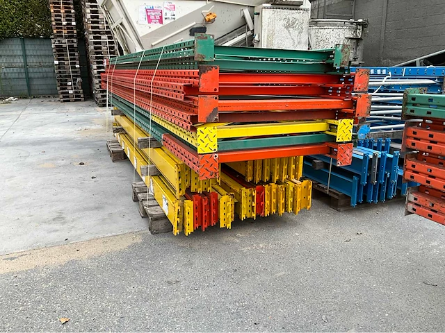 Pallet racking (2x) 14,5m x 1m & 10.8m x 90cm - afbeelding 5 van  8