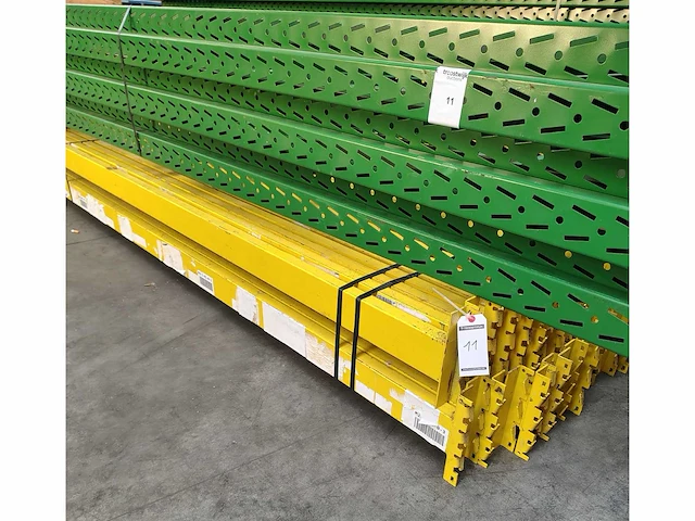 Pallet racking h8000mm x l (5x 2700mm) x w 900mm, 4 levels - afbeelding 2 van  2