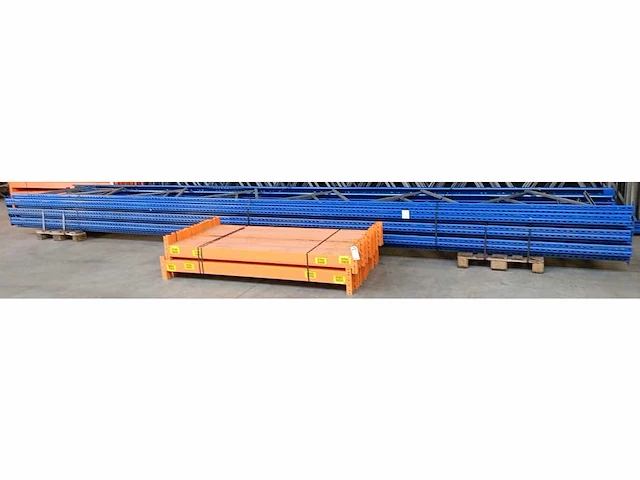 Pallet racking h8000mm x w 1100mm, beams 1m95 - afbeelding 1 van  2