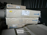 Pallet rockfon mastic 05 11x 2 pakken 60x60x2 cm - afbeelding 1 van  2