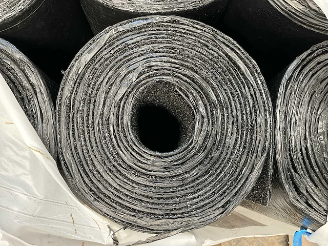Pallet s-roll app donkere lei dakbedekking (2x) - afbeelding 2 van  4