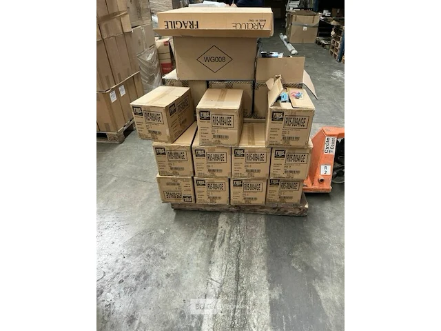 Pallet siliconen armbandjes en verlichting - afbeelding 4 van  5