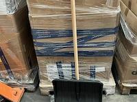 Pallet sneeuwspades h 130cm - afbeelding 1 van  3