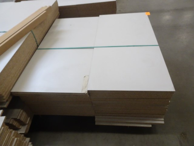 Pallet spaanplaten - afbeelding 3 van  4