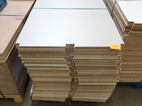 Pallet spaanplaten - afbeelding 2 van  3