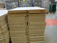 Pallet spaanplaten - afbeelding 1 van  3