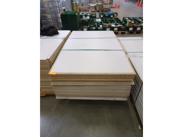 Pallet spaanplaten - afbeelding 2 van  5